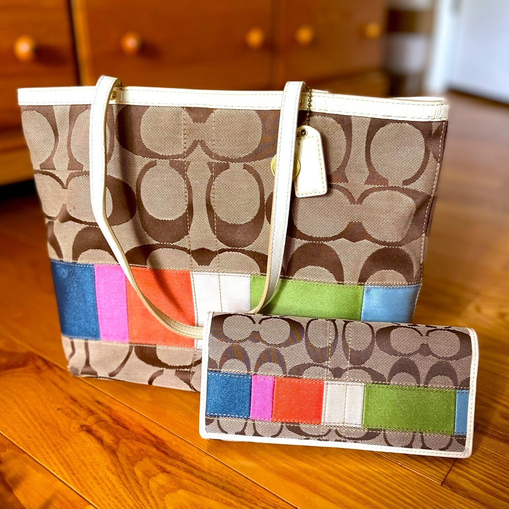 Coach Signature Multicolor Stripe Bag with Matching Wallet A0767-10859